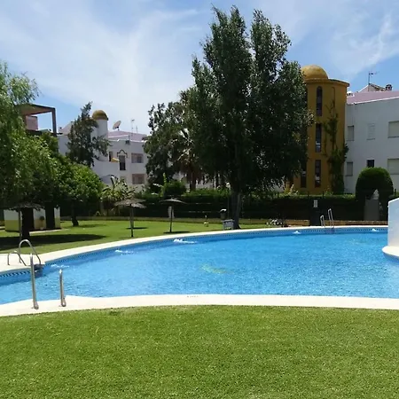 Playa Barrosa. Aire Acondicionado Piscina Barbacoa Apartment